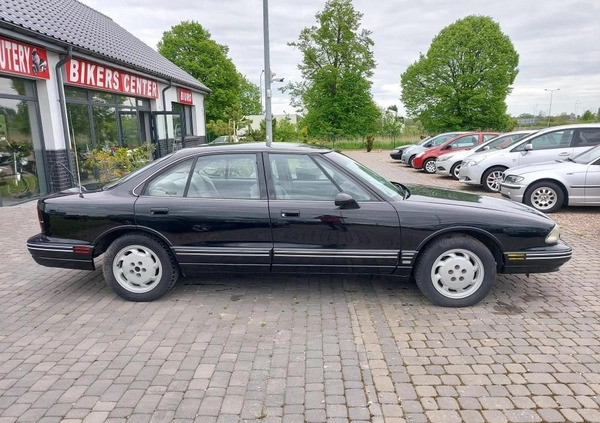 Oldsmobile Delta 88 cena 25900 przebieg: 160000, rok produkcji 1991 z Siedliszcze małe 254